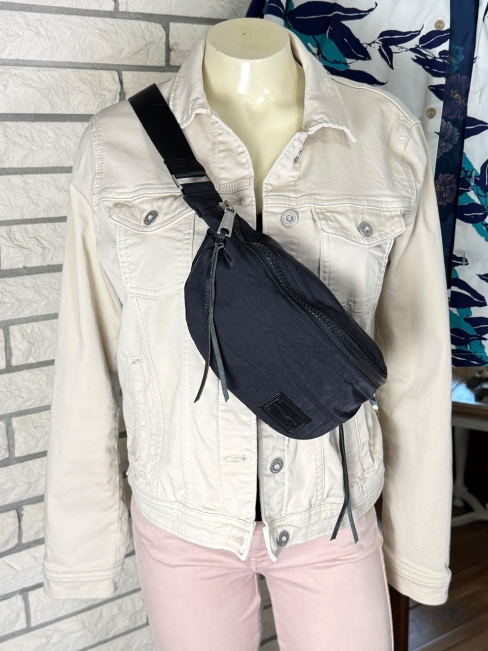 Rebecca Minkoff Edie Classic Nylon Leather Belt Bag Fanny Pack Crossbody EUC